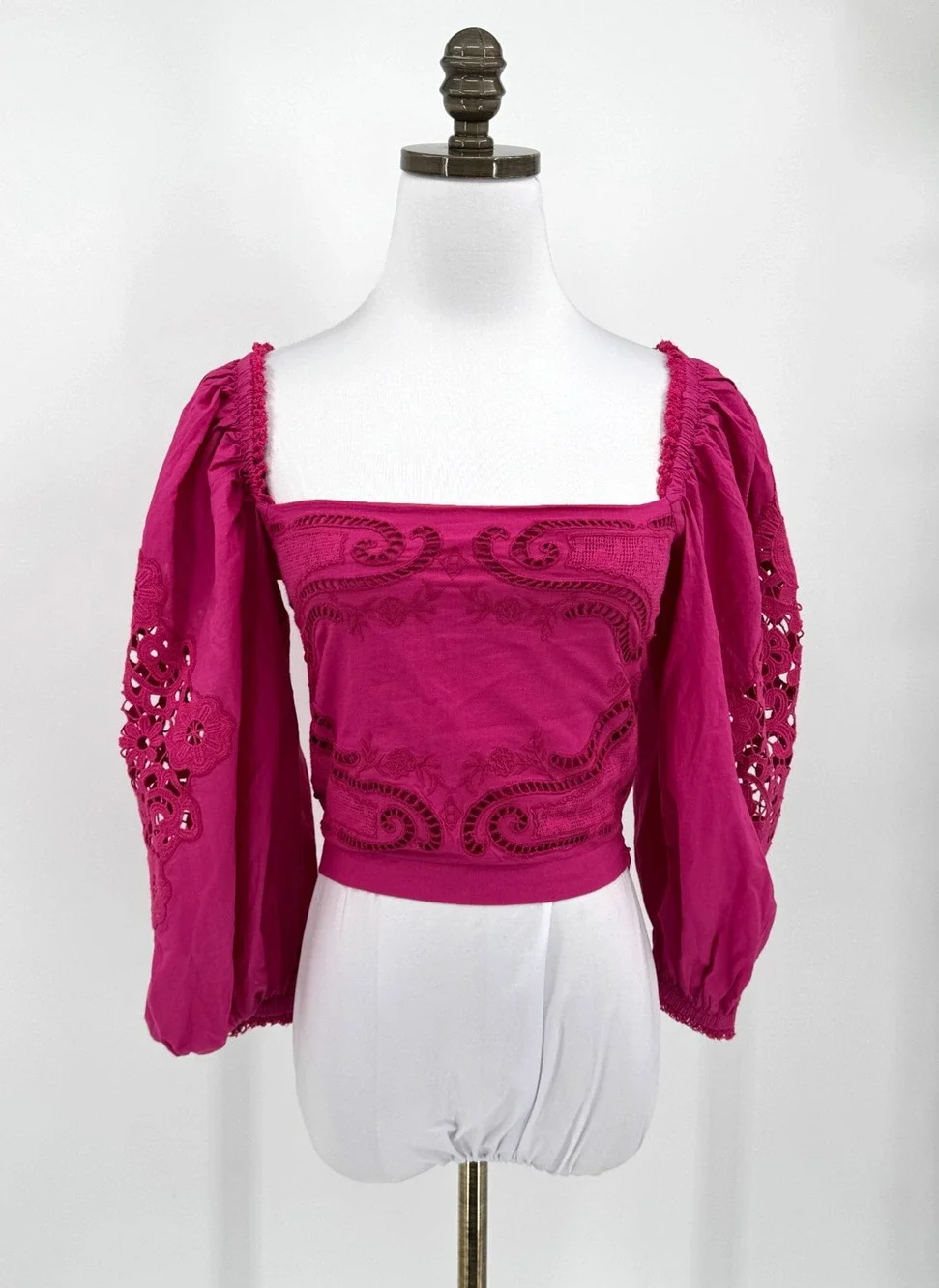 FARM Rio Vibrant Pink Lace Embroidered Puff Sleeve Blouse Crop Top Sz XS